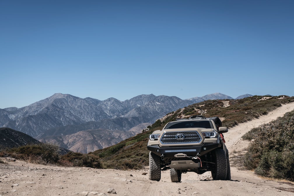 BODY ARMOR 4X4 TOYOTA TACOMA PRO SERIES FRONT WINCH BUMPER 2016-2023