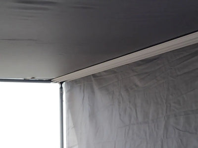 FRONT RUNNER Wind/Sun Break for 2M Awning / Front