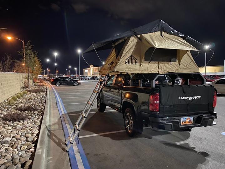 Hutch Tents Prospector 2 With Skylights - Tan